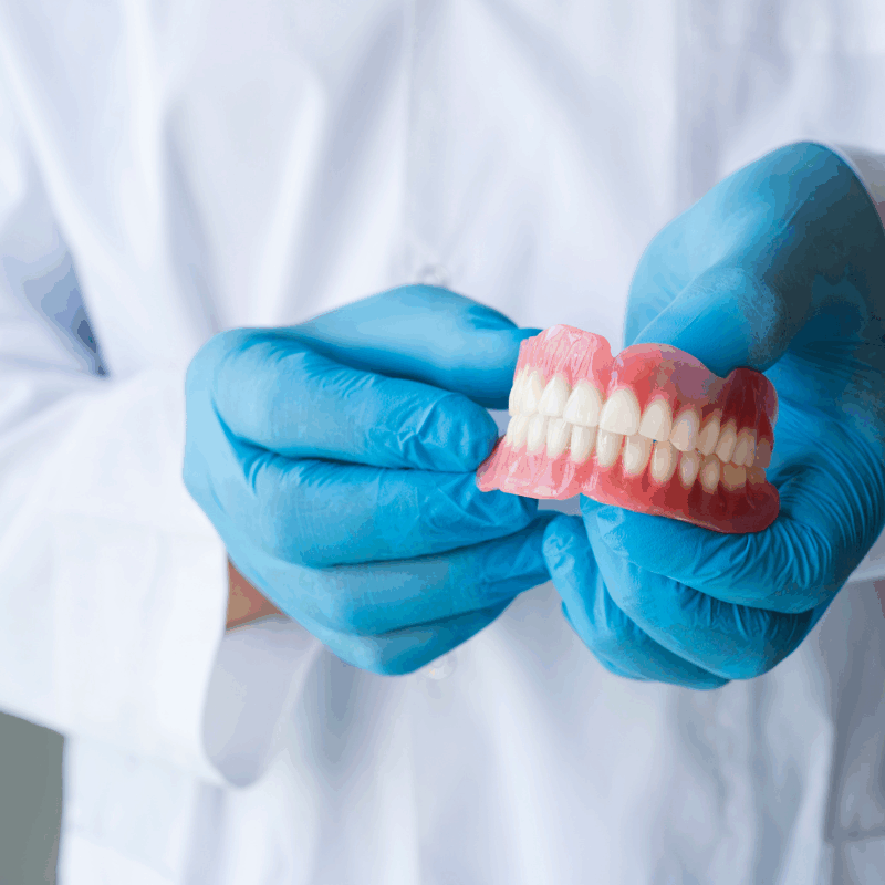 Cosmetic Dentures for a Balanced Bite and Clear Speech